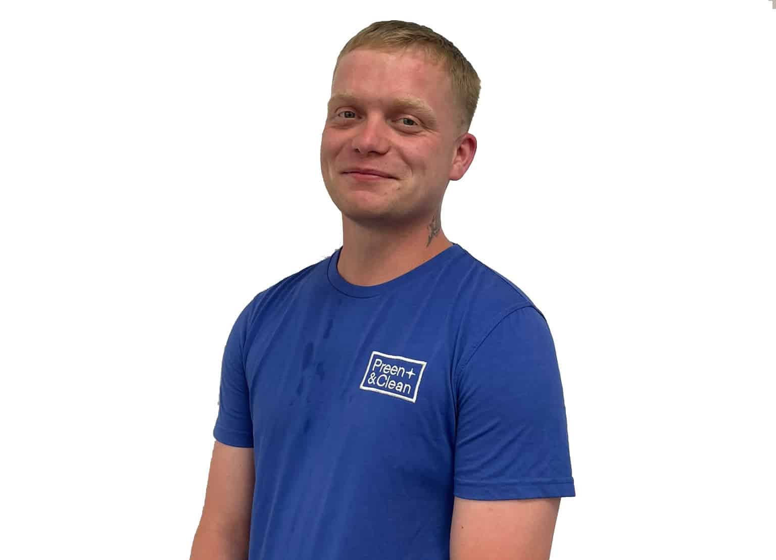 Headshot of Ryan Wynn