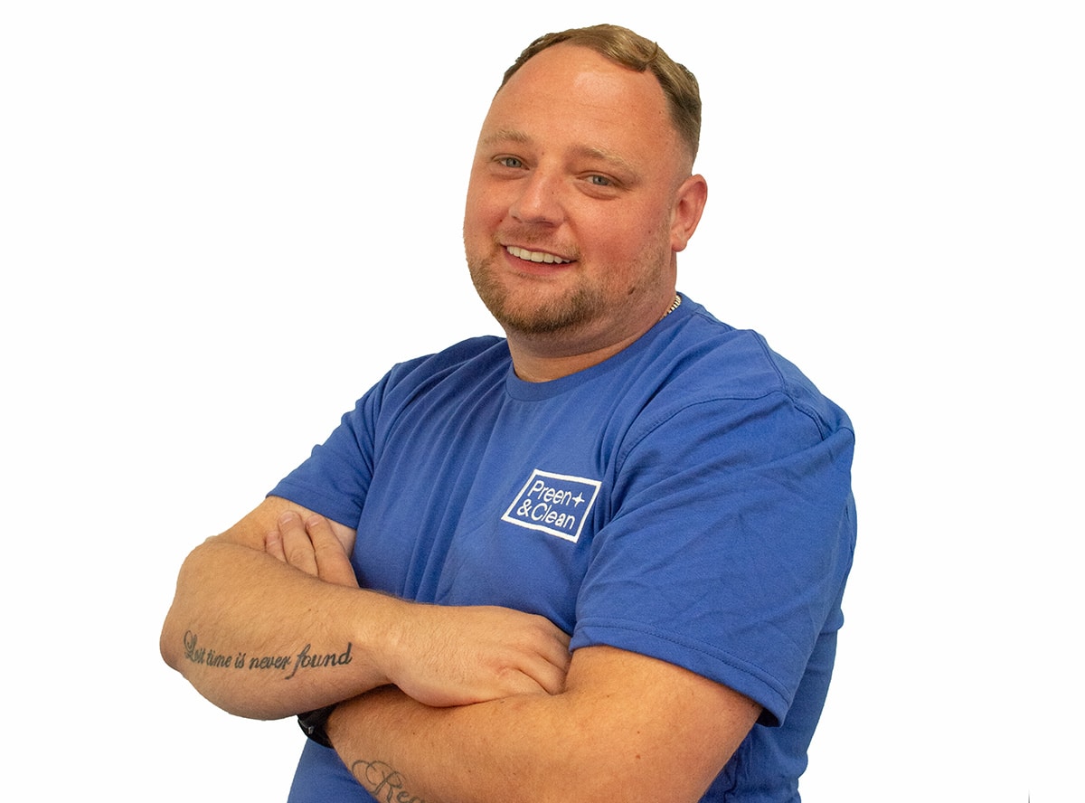 Headshot of Christopher Rawson