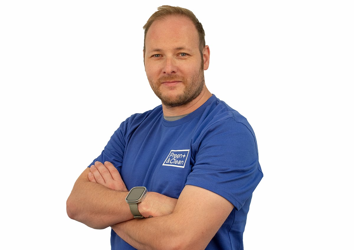 Headshot of Craig Dawson