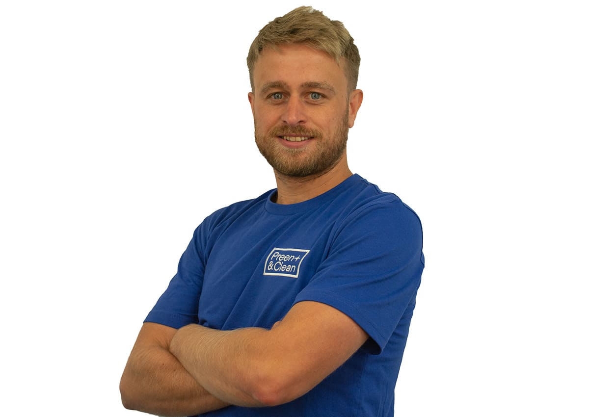 Headshot of Dale Houghton